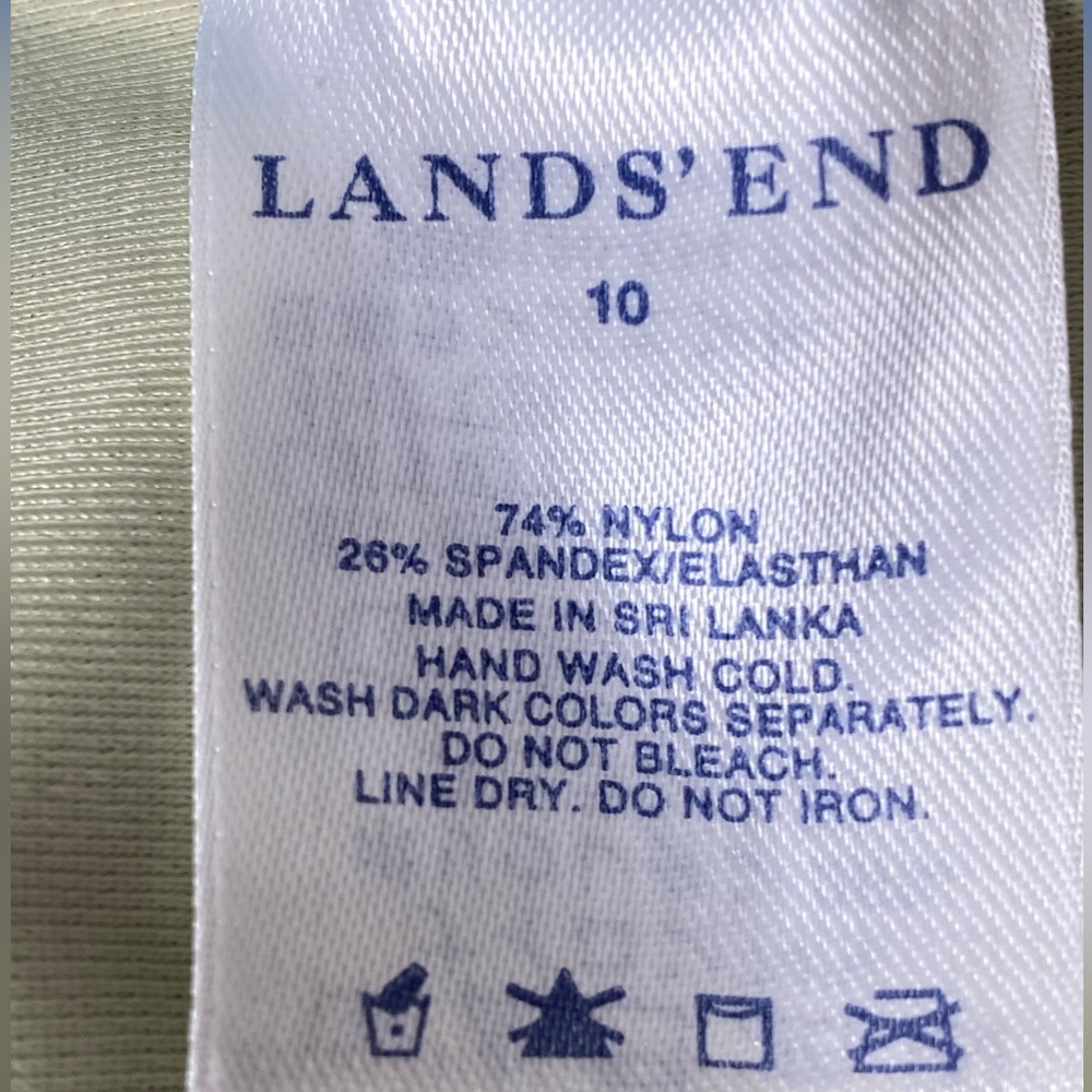 Lands End One piece Blue swimsuit. Wired bust, bunched accents. NWOT. Size 10. - Picture 11 of 11